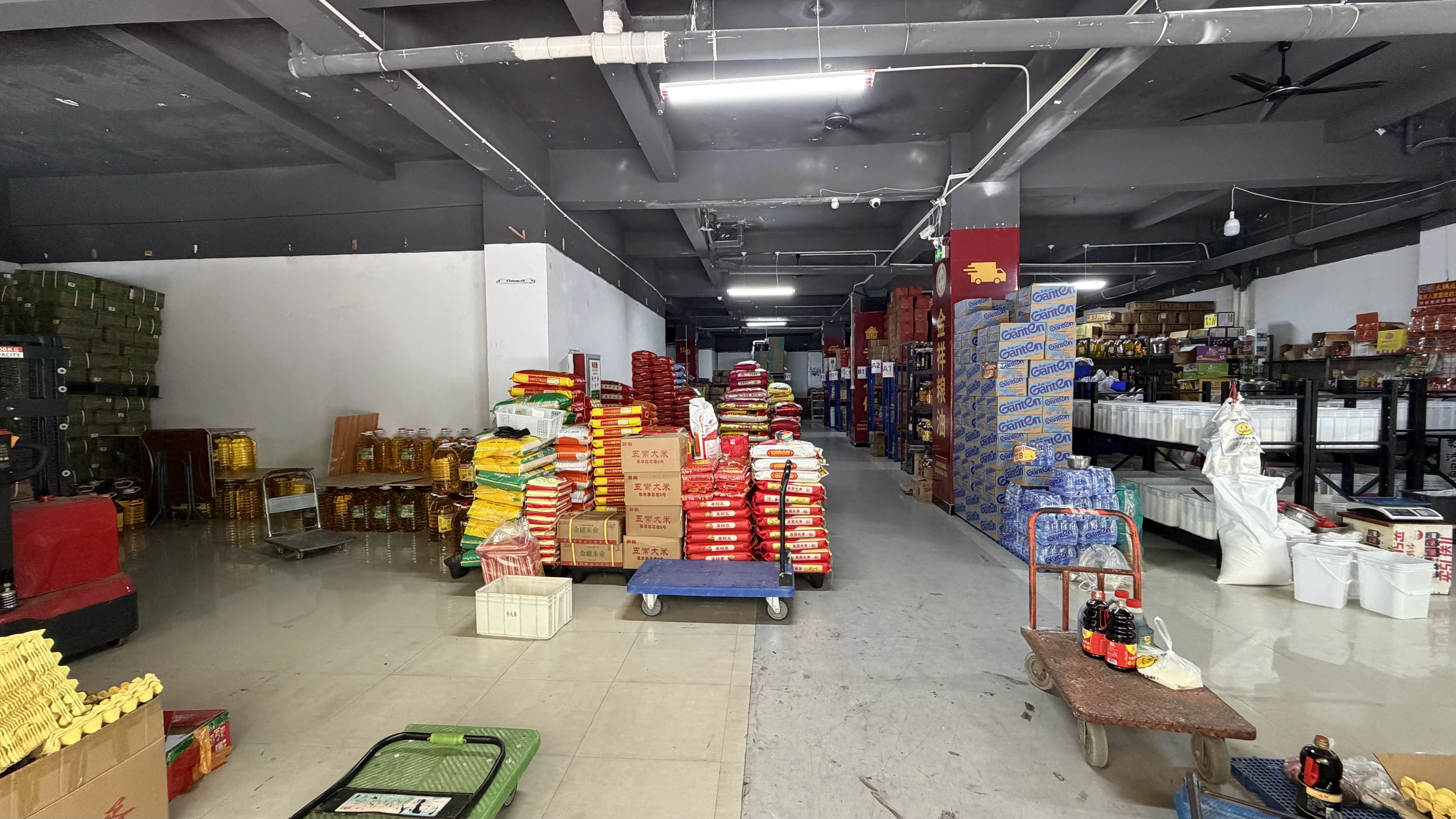 泉州餐饮店粮油配送怎么补货？
